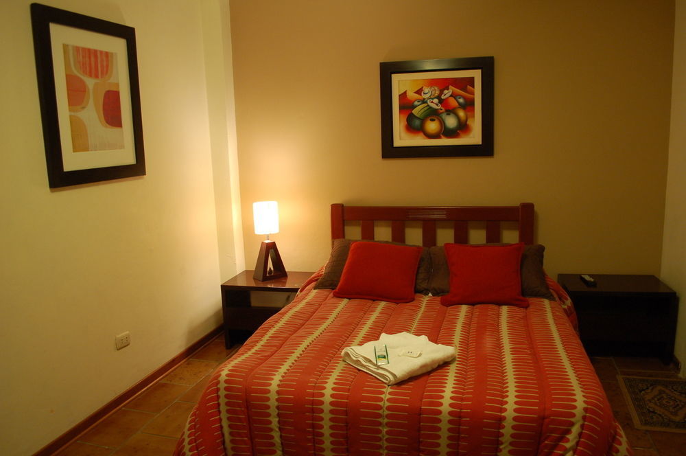 Casa Wayra B&B Miraflores Lima Ngoại thất bức ảnh